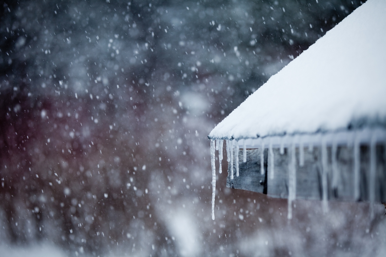 How to Manage Winter Storm Damage
