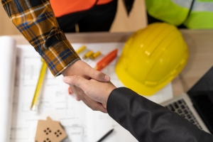 How to Choose a Commercial Restoration Company in Colorado